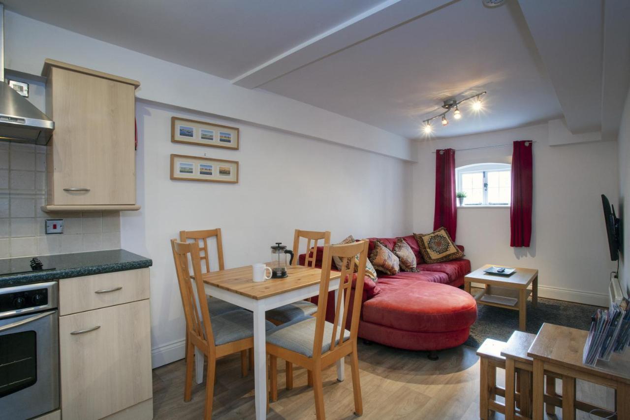 Apartment The Maltings - Cosy Just Outside Of Centre Canterbury
